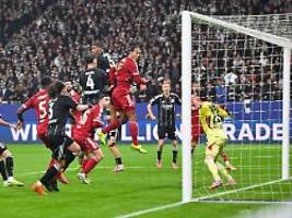 desaströse abwehr bei cl-pleite: frankfurt erlebt trotz führung ein liverpool-debakel
