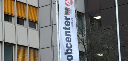 NRW-Arbeitsagentur: Chef Roland Schüßler warnt vor Bürgergeld-Stopp für Ukrainer