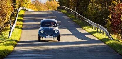 Volkswagen: Ältester VW-Käfer aus 1937 fährt wieder durch Niedersachsen