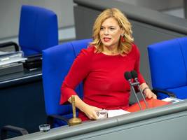 leute: hallo, hier spricht frau klöckner!