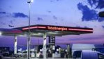 Paris: Ölkonzern TotalEnergies wegen Greenwashing verurteilt
