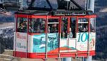 wetter: fichtelberg-schwebebahn stellt wegen sturms betrieb ein