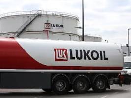 Rosneft und Lukoil im Visier: Trumps Sanktionen katapultieren Ölpreise nach oben