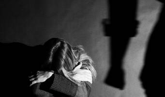 Frauen werden in Berlin immer häufiger Opfer von Partnerschaftsgewalt