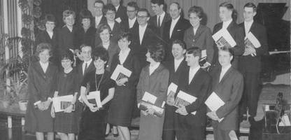 die geschichte hinter dem bild: ich musste eine strafarbeit schreiben. ich schäme mich bis heute nicht dafür.