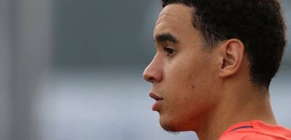 FC Bayern München: Jamal Musiala dreieinhalb Monate nach Wadenbeinbruch wieder auf dem Trainingsplatz
