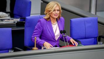 julia klöckner bei „markus lanz“: zwischen amt und angriff