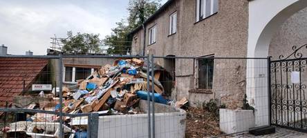 Knochenfund in leerstehendem Haus: So laufen die Ermittlungen