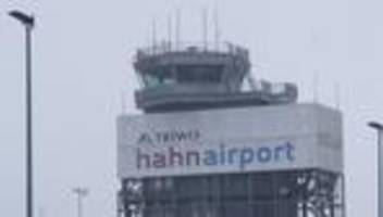 kurzer flug: warnlampe zwingt airbus a340 zur umkehr