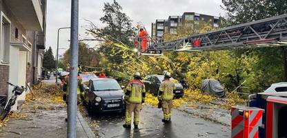 Wetter in Deutschland: Sturmtief »Joshua« fordert Einsatzkräfte – heftige Orkanböen an der Nordseeküste erwartet