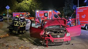 Schwerer Unfall in Rahlstedt – drei Personen verletzt