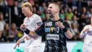 Handball: Füchse-Routinier Wiede fällt mit Kreuzbandriss lange aus