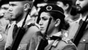 wehrpflicht in deutschland: junge menschen an die front?