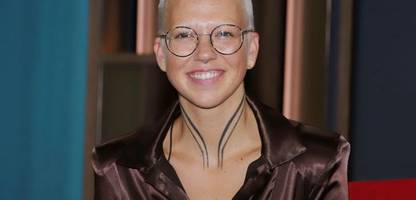 stefanie heinzmann: sängerin spricht über mobbing und selbstverletzung