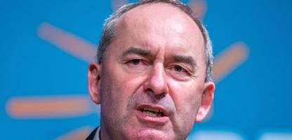 Freie Wähler: Hubert Aiwanger bleibt Parteichef – auch ohne Traumergebnis »sehr zufrieden«