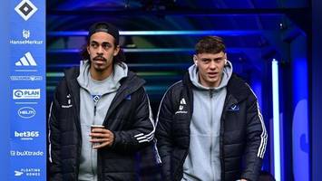 Live! HSV spielt mit Maskenmann gegen Wolfsburg