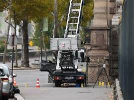 Zugriff am Flughafen: Zwei Verdächtige nach Louvre-Einbruch festgenommen