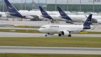 Chaos auf Lufthansa-Flug: Mann randaliert – Flieger muss landen