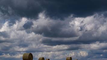 Windiger Sonntag in Berlin: Wetterdienst warnt vor Sturmböen