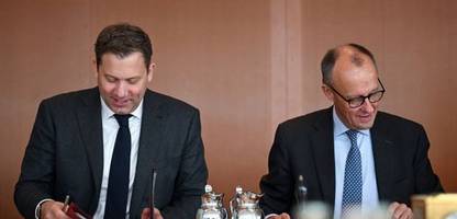 Bundesregierung: 66 Prozent der Bürger laut Umfrage unzufrieden mit Regierungsarbeit