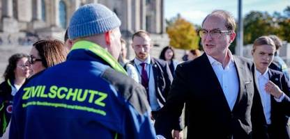 innenminister: alexander dobrindt spricht sich für krisenvorbereitung an schulen aus