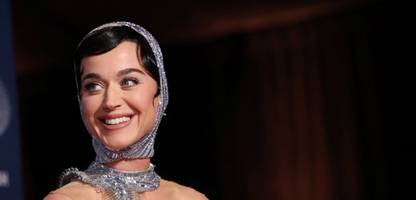 Katy Perry und Justin Trudeau als Paar gesichtet: Händchenhaltend beim Geburtstag