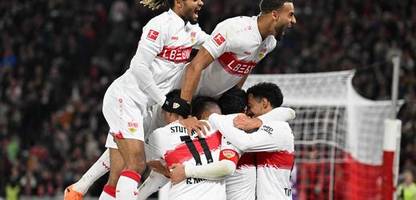 Fußball-Bundesliga: VfB Stuttgart und Bayer Leverkusen gewinnen, Spitzengruppe setzt sich ab