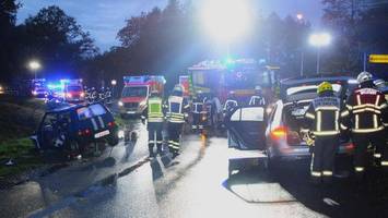 In Gegenverkehr geraten: Schwerer Unfall beim Gut Wulksfelde