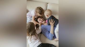 kinderwunsch extrem: dreifach-mama mit 24 – „tochter war meine rettung“