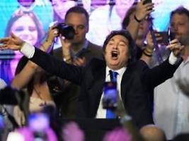 Sieg bei Zwischenwahlen: Mileis Kettensäge darf zwei weitere Jahre aufheulen