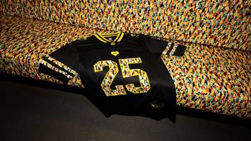 NFL in Berlin: Warum es zum Spiel ein Trikot im BVG-Look gibt