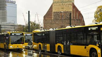 Neu in Berlin: Allein mit dem Geisterbus der U2 durch Mitte