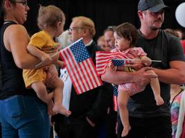 Trumps Flüchtlingspolitik: Nur noch 7500 Geflüchtete im Jahr – und vor allem weiße Südafrikaner?