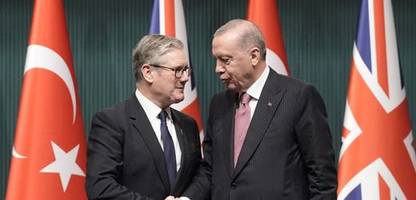 türkei: recep tayyip erdoğan und keir starmer unterschreiben abkommen zu eurofightern