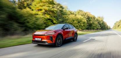 Toyota C-HR+ im Test: Dreht er Toyotas Elektrostory endlich ins Plus?