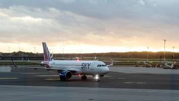 flughafen hamburg: comeback einer airline – neuer chefkontrolleur