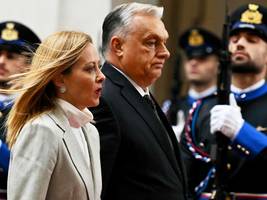 Italien und Ungarn: Ein Besuch wirft Fragen auf