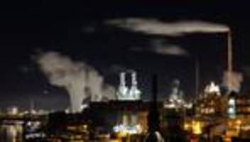 erodierende industrie: hessens unternehmen fordern mehr tempo von bundesregierung