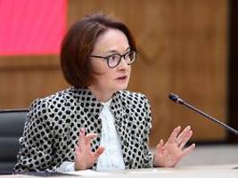 erst soll inflation sinken: russlands zentralbank verspricht deutliche zinssenkungen