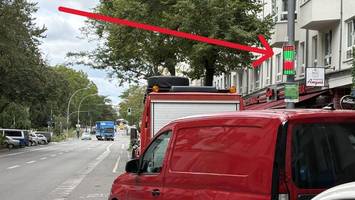 Grüne-Welle-Ampel für Radfahrer in Kreuzberg – doch niemand sieht sie