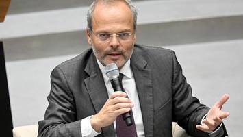 Kurator „bettelt“ beim Antisemitismus-Beauftragten um Geld – der sagt ab