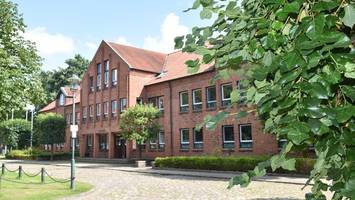 ammersbek wählt neuen bürgermeister: termin steht fest