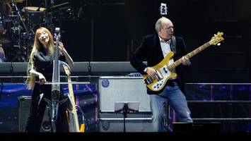 gigantische show: hans zimmer begeistert mit drei-stunden-spektakel