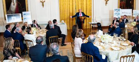 Kein Ende in Sicht: Präsident Trump ignoriert den Regierungsstillstand in den USA