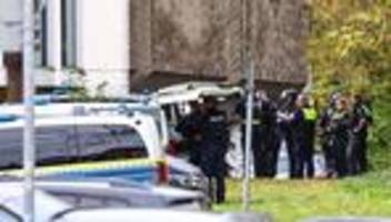 entwarnung nach durchsuchung: fehlalarm sorgt für amok-einsatz an förderschule