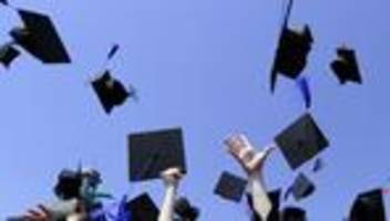 Hochschulen: Weniger Studierende – Wirtschaft ist beunruhigt