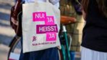 Nur Ja heißt Ja: Einwilligung zu Sex kommt in Frankreich ins Gesetz