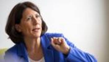 stadtbild-debatte: schmitt: bürger machen stadtzentren attraktiv