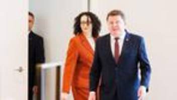 Untersuchungsausschuss: Opposition im U-Ausschuss lehnt Bericht zu Messari-Becker ab