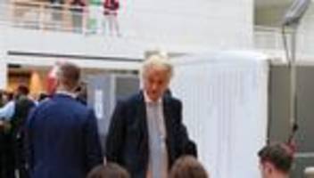 Wahl in den Niederlanden: Prognose: Wilders nicht mehr stärkste Kraft